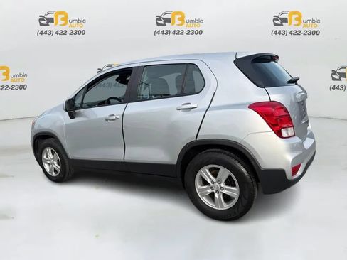 Used 2019 Chevrolet Trax LS FWD image 7
