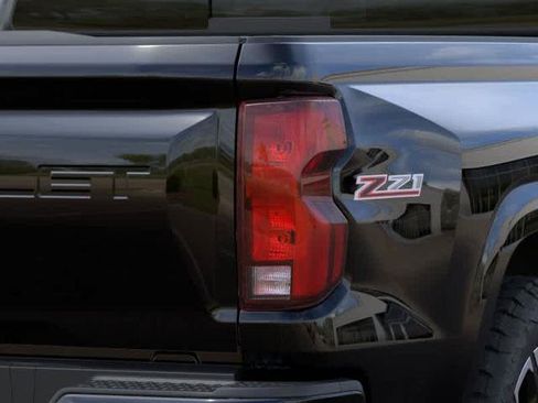 New 2026 Chevrolet Colorado Z71 w/ Technology Package AWD/4WD image 11