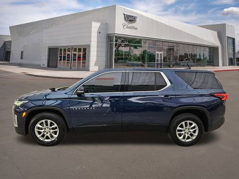 Used 2023 Chevrolet Traverse LS w/ Safety Package image 3