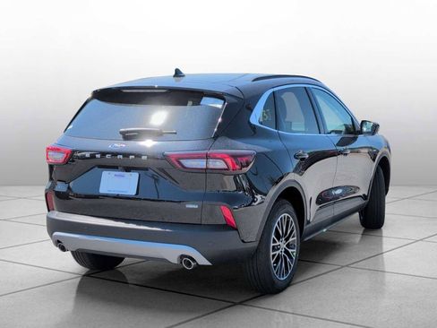 New 2025 Ford Escape SE image 13