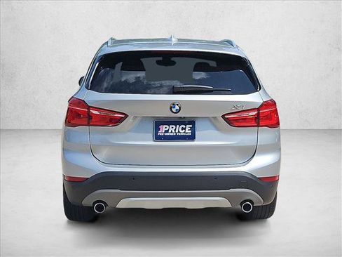 Used 2017 BMW X1 sDrive28i FWD image 6