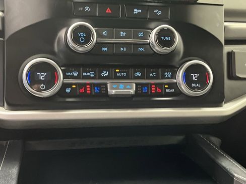 Certified 2024 Ford Expedition Max XLT image 25