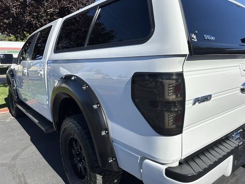 Used 2014 Ford F150 FX4 w/ Equipment Group 402A Luxury AWD/4WD image 10
