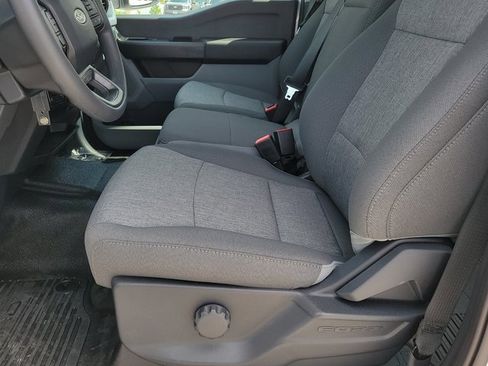 New 2025 Ford F250 XL w/ FX4 Off-Road Package image 6