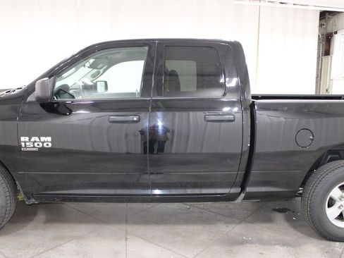 Used 2024 RAM 1500 Classic SLT image 6
