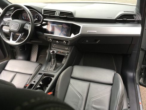 Used 2022 Audi Q3 2.0T Premium Plus w/ Premium Plus Package AWD/4WD image 31