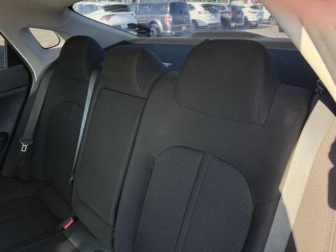 Used 2020 Kia Optima LX FWD image 11