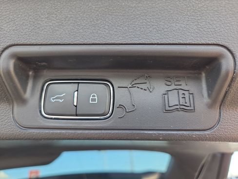 Used 2025 Ford Explorer ST AWD/4WD image 14