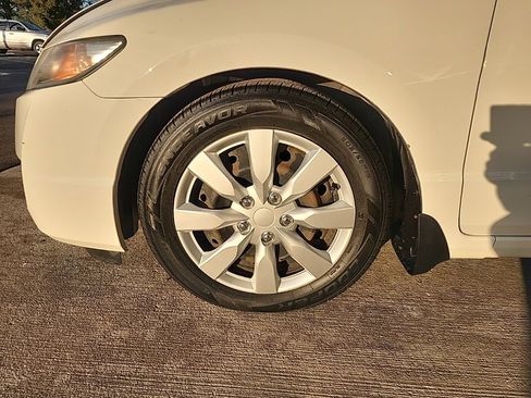 Used 2011 Honda Civic LX image 10