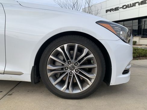 Used 2016 Hyundai Genesis 3.8 w/ Option Group 02 image 13