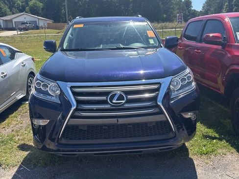 Used 2018 Lexus GX 460 Premium AWD/4WD image 2