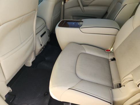 Used 2019 INFINITI QX80 Luxe w/ 22" Wheel Package RWD image 31