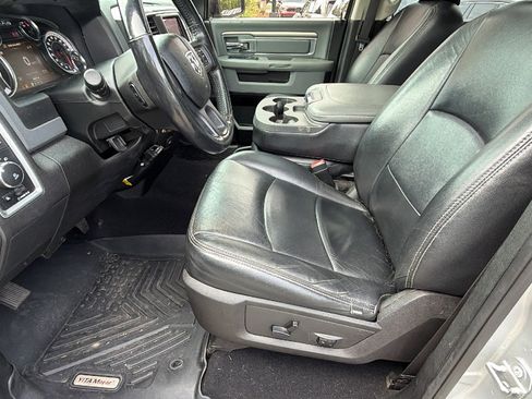 Used 2019 RAM 1500 Big Horn w/ Rambox Value Package AWD/4WD image 16