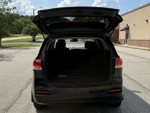 Used 2016 Kia Sorento LX 4dr SUV image 7