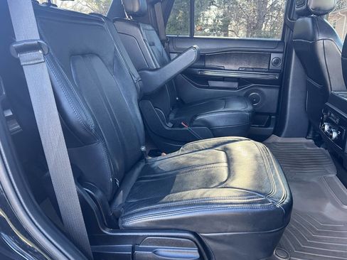 Used 2018 Ford Expedition Limited w/ Equipment Group 301A image 40