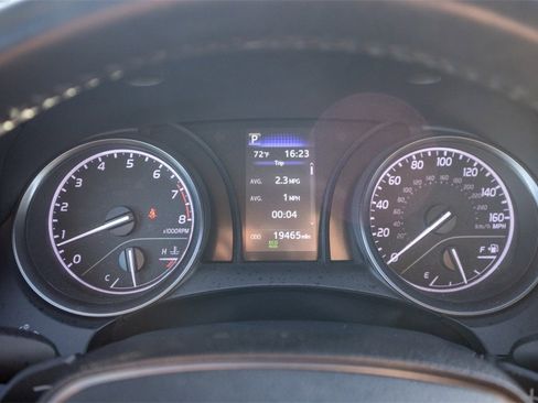 Used 2023 Toyota Camry SE image 16