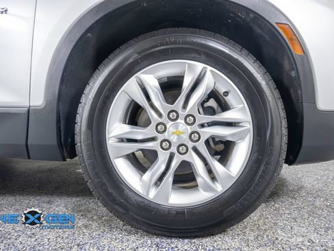 Used 2019 Chevrolet Blazer LT AWD/4WD image 43