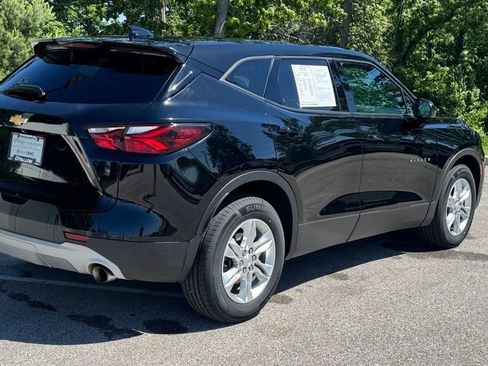 Used 2021 Chevrolet Blazer LT AWD/4WD image 3