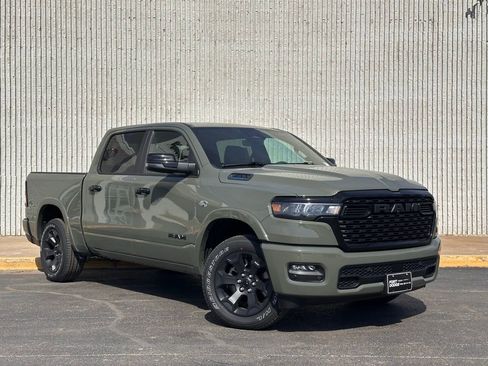 New 2026 RAM 1500 Big Horn w/ Night Edition AWD/4WD image 6