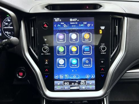 Used 2025 Subaru Outback Limited image 13