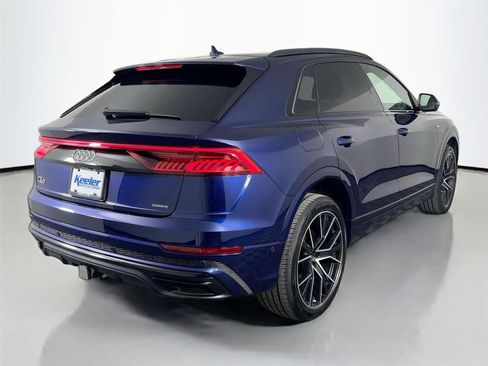 Used 2022 Audi Q8 Prestige AWD/4WD image 5