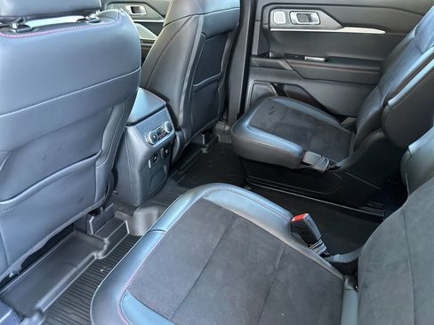 Certified 2025 Ford Explorer ST w/ Sun And Sound Package AWD/4WD image 11