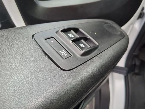 Used 2023 RAM ProMaster 2500 FWD image 13