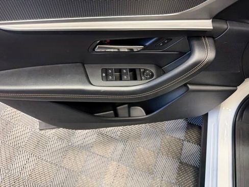 Certified 2024 MAZDA CX-90 Plug-In Hybrid w/ Preferred image 10