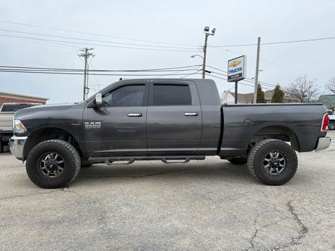 Used 2018 RAM 2500 Laramie w/ Cold Weather Group image 4
