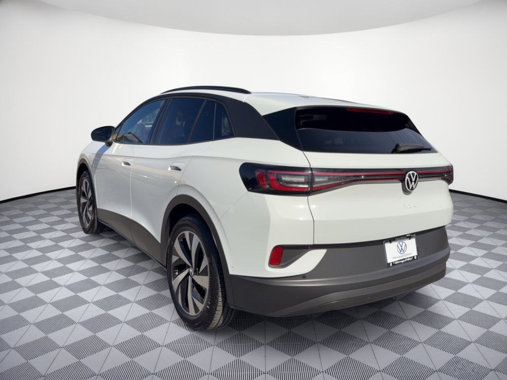 Used 2024 Volkswagen ID.4 2WD image 3