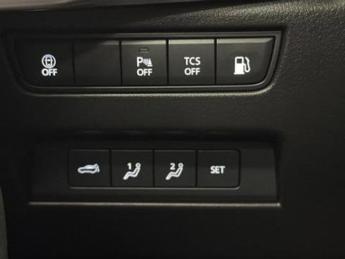 Used 2024 MAZDA CX-90 Plug-In Hybrid w/ Premium Plus image 19