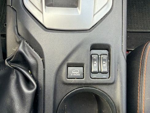 Used 2021 Subaru Crosstrek 2.0i Premium w/ Moonroof Package AWD/4WD image 36