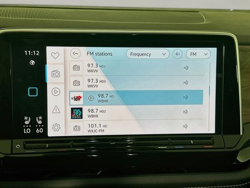 Used 2025 Volkswagen Atlas SE FWD image 21