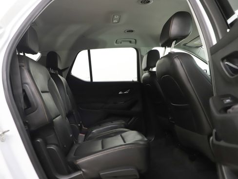 Used 2020 Chevrolet Traverse RS image 12