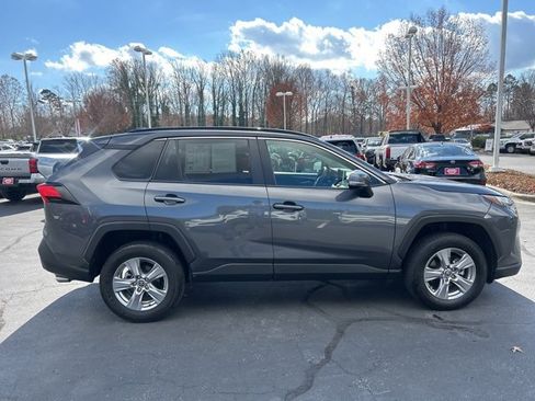 Used 2024 Toyota RAV4 XLE image 4