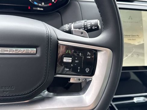 New 2025 Land Rover Range Rover SE image 24