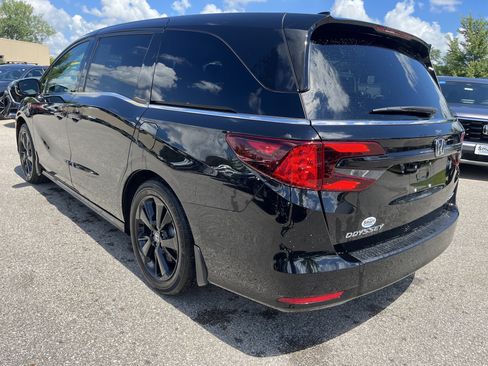 Certified 2024 Honda Odyssey Sport image 6