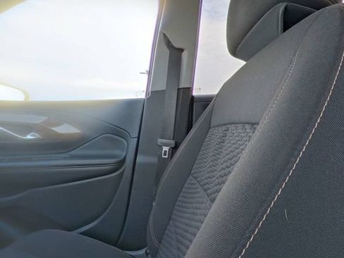 Used 2018 GMC Terrain SLE w/ Driver Convenience Package FWD image 25