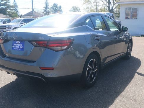 Used 2024 Nissan Sentra SV FWD image 6