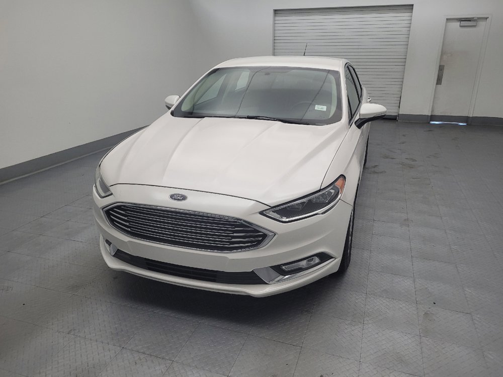 Used 2017 Ford Fusion SE w/ Fusion SE Technology Package FWD image 15