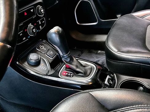 Used 2018 Jeep Compass Latitude w/ Popular Equipment Group image 17