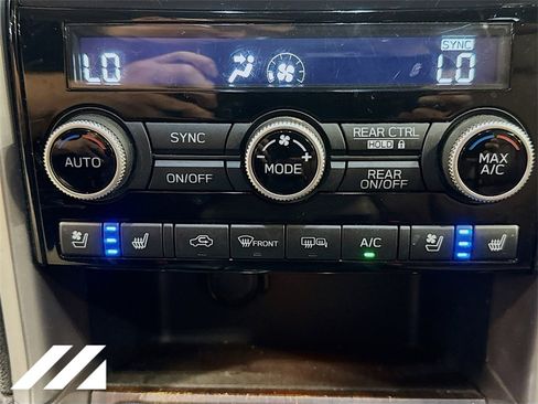 Used 2022 Subaru Ascent Touring w/ Popular Package #2A image 19