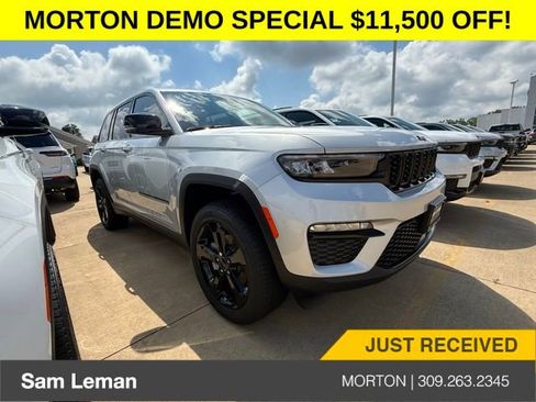 New 2025 Jeep Grand Cherokee Limited w/ Black Appearance Package image 1