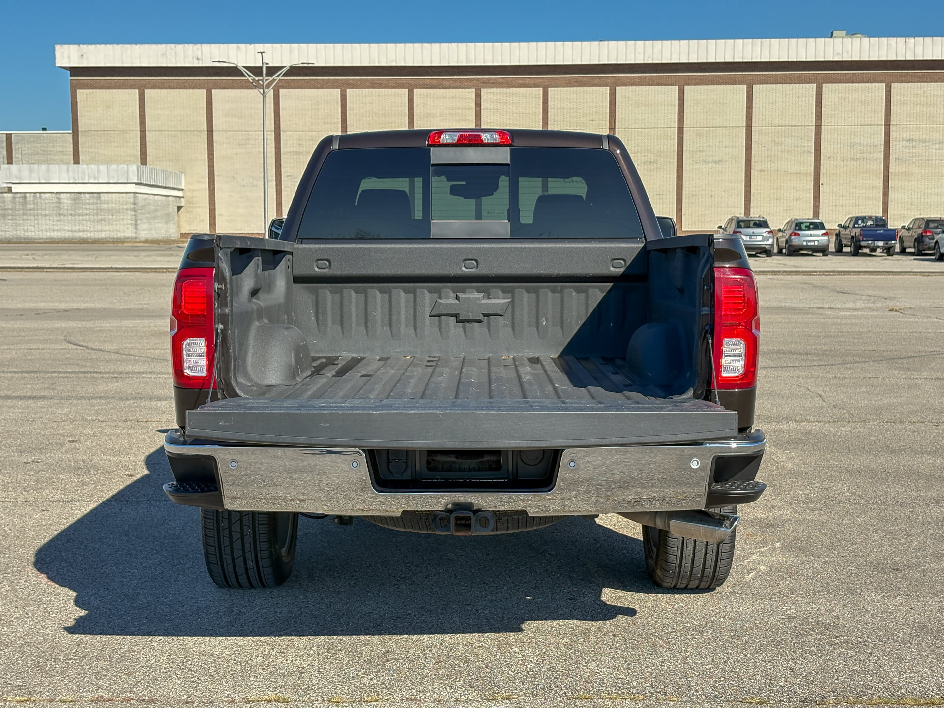 Used 2018 Chevrolet Silverado 1500 LTZ w/ Sport Package AWD/4WD image 31