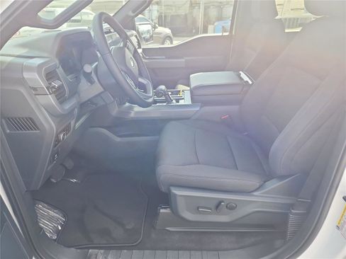 New 2025 Ford F150 XLT w/ Equipment Group 302A MID image 15