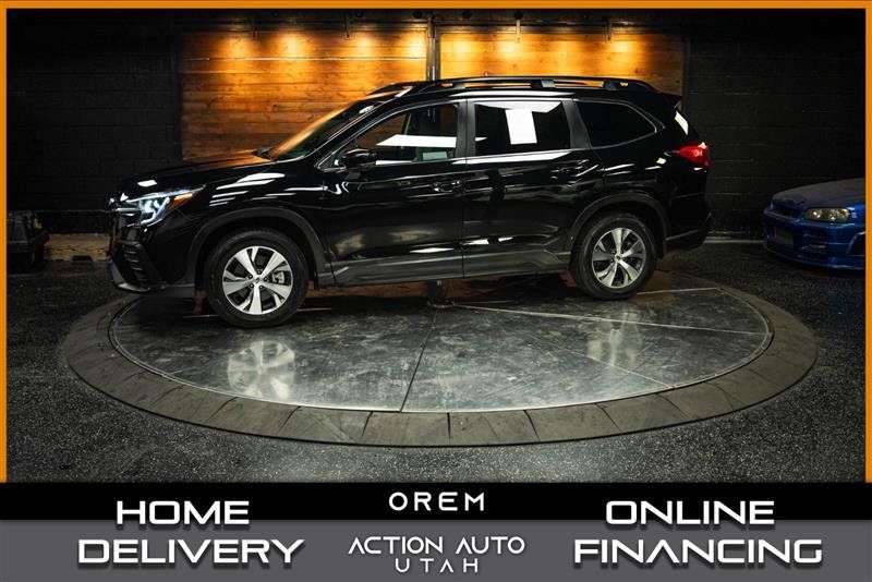 Used 2025 Subaru Ascent Premium AWD/4WD image 1