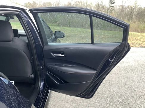 Used 2023 Toyota Corolla SE image 29