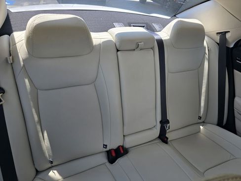 Used 2023 Chrysler 300 Touring w/ Sport Appearance Package image 27