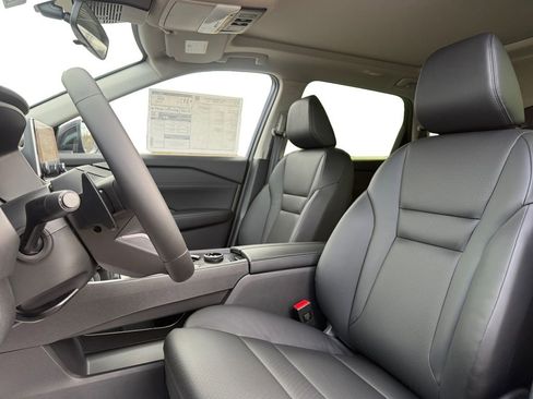 New 2026 Nissan Rogue SV image 9