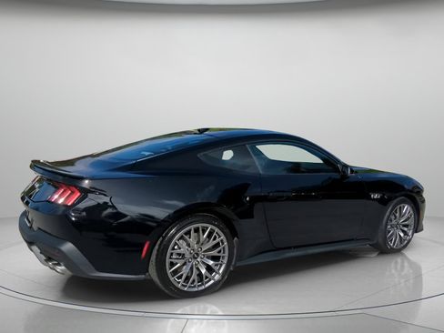 Certified 2025 Ford Mustang GT Premium image 28